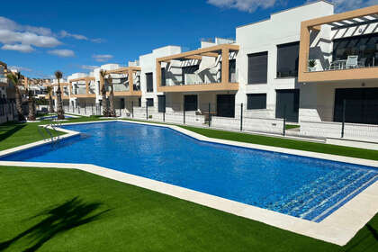 Apartment for sale in Villamartín, Alicante. 