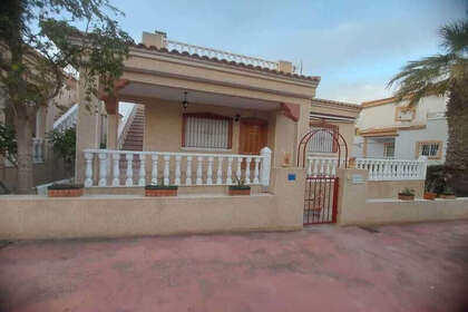 Cluster house for sale in Algorfa, Alicante. 