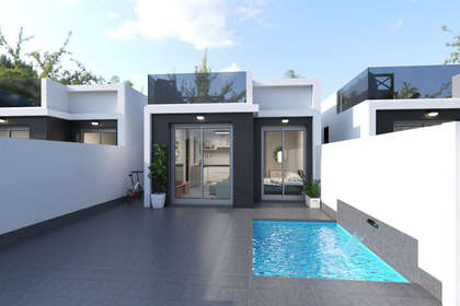 Cluster house for sale in San Javier, Murcia. 
