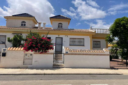 House for sale in Ciudad Quesada, Rojales, Alicante. 