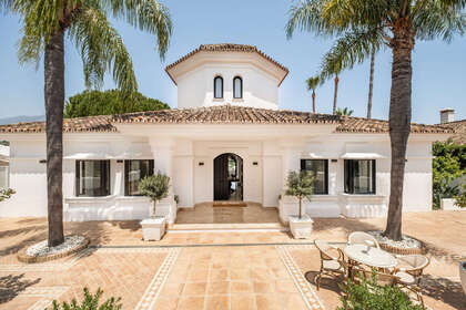 Cluster house for sale in Alora, Málaga. 