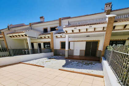 House for sale in San Miguel de Salinas, Alicante. 