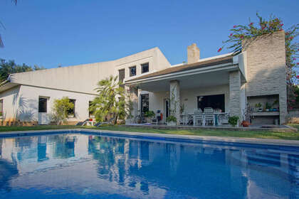 Cluster house for sale in Dénia, Alicante. 