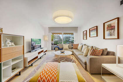 Apartment for sale in Guadalmina, Málaga. 