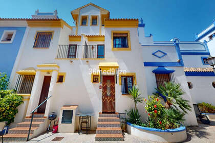House for sale in Roda, Murcia. 