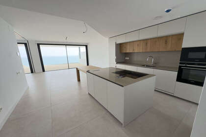 Apartment for sale in Benalmádena, Málaga. 
