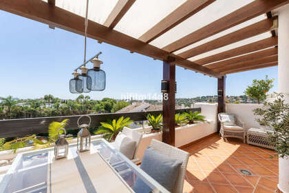 Apartment for sale in Nueva andalucia, Málaga. 