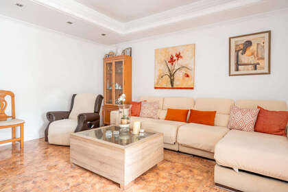 Apartment for sale in Nueva andalucia, Málaga. 