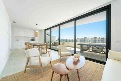 Apartment for sale in Fuengirola, Málaga. 