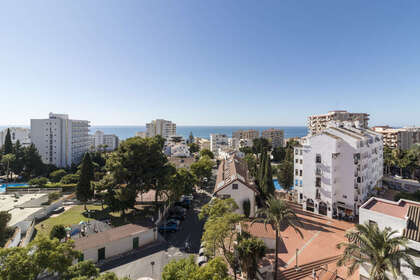 Apartment for sale in Benalmádena, Málaga. 