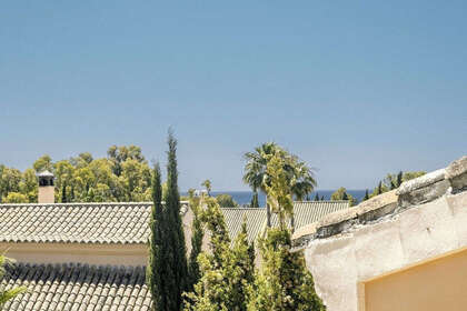 House for sale in Puerto Banús, Marbella, Málaga. 