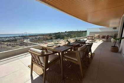 Apartment for sale in Benalmádena, Málaga. 