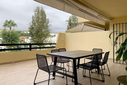 Apartment for sale in Benalmádena, Málaga. 