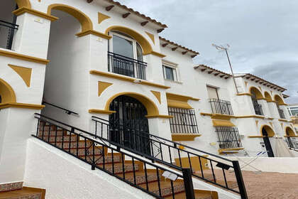 Penthouse for sale in Villamartín, Alicante. 