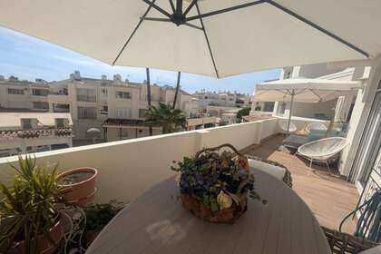 Apartment for sale in Benalmádena, Málaga. 