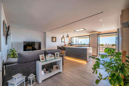 Apartment for sale in Benalmádena, Málaga. 