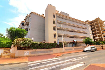 Apartment for sale in Guardamar del Segura, Alicante. 