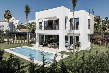 Cluster house for sale in Atalaya, La, Málaga. 