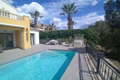 Cluster house for sale in Algorfa, Alicante. 