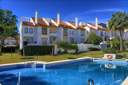 House for sale in Estepona, Málaga. 