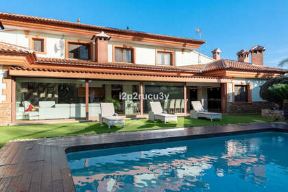 Cluster house for sale in Calpe/Calp, Alicante. 