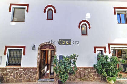 House for sale in Cómpeta, Málaga. 