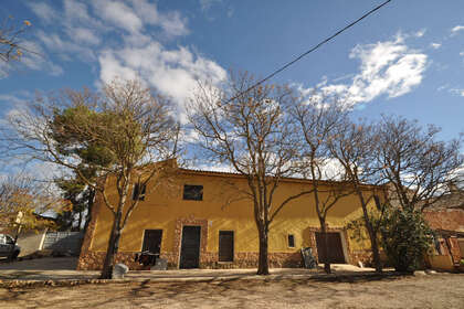 Ranch for sale in Yecla, Murcia. 