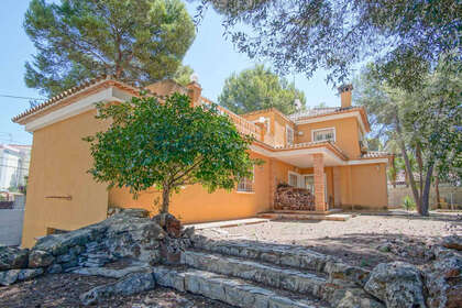 Cluster house for sale in Dénia, Alicante. 