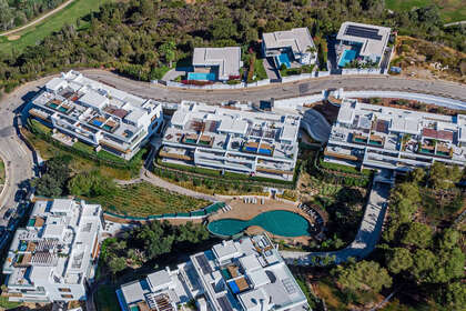 Apartment for sale in Puerto de Cabopino, Marbella, Málaga. 