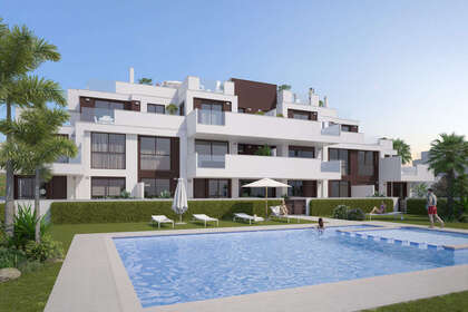 Cluster house for sale in Pilar de la Horadada, Alicante. 