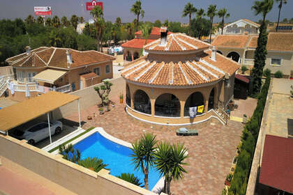 Cluster house for sale in Benijófar, Alicante. 