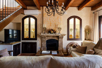 House for sale in Alhaurín el Grande, Málaga. 