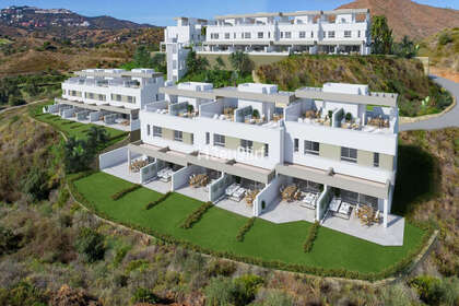 House for sale in La Cala Golf, Mijas, Málaga. 