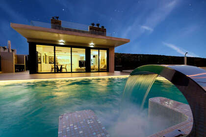 Cluster house for sale in Orihuela-Costa, Alicante. 