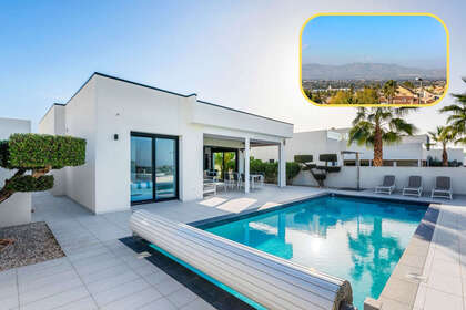 Cluster house for sale in Benijófar, Alicante. 