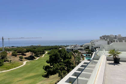 House for sale in Puerto de Cabopino, Marbella, Málaga. 