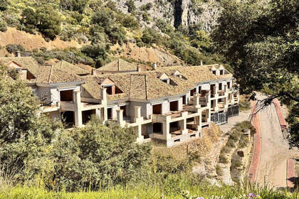 Percelen/boerderijen verkoop in Istán, Málaga. 