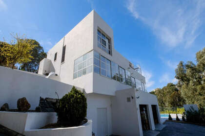 Cluster house for sale in Altea, Alicante. 