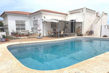 Cluster house for sale in Nucia (la), Alicante. 
