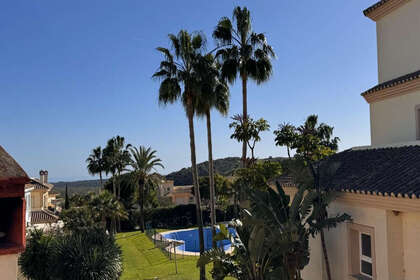 House for sale in San Roque, Cádiz. 