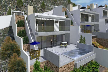 Cluster house for sale in Cómpeta, Málaga. 