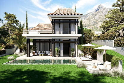 Cluster house for sale in Puerto Banús, Marbella, Málaga. 