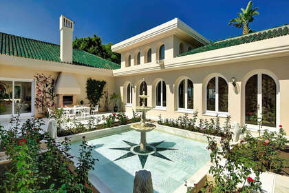 Cluster house for sale in Río Real, Marbella, Málaga. 