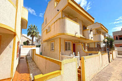 House for sale in Los Altos, Torrevieja, Alicante. 