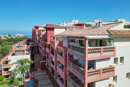 Penthouse for sale in Torrequebrada, Benalmádena, Málaga. 