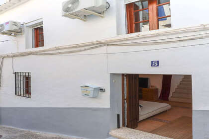 House for sale in Tolox, Málaga. 