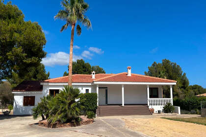 Cluster house for sale in Nucia (la), Alicante. 