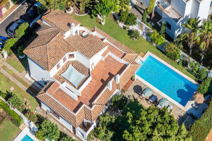 Cluster house for sale in Puerto Banús, Marbella, Málaga. 