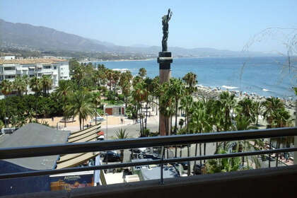 Apartment for sale in Puerto Banús, Málaga. 