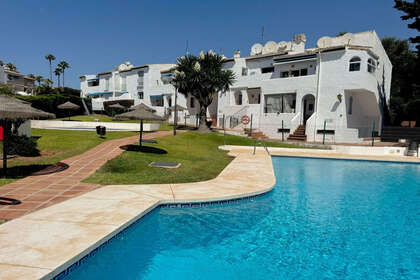 Apartment for sale in Cala Del Moral, La, Málaga. 